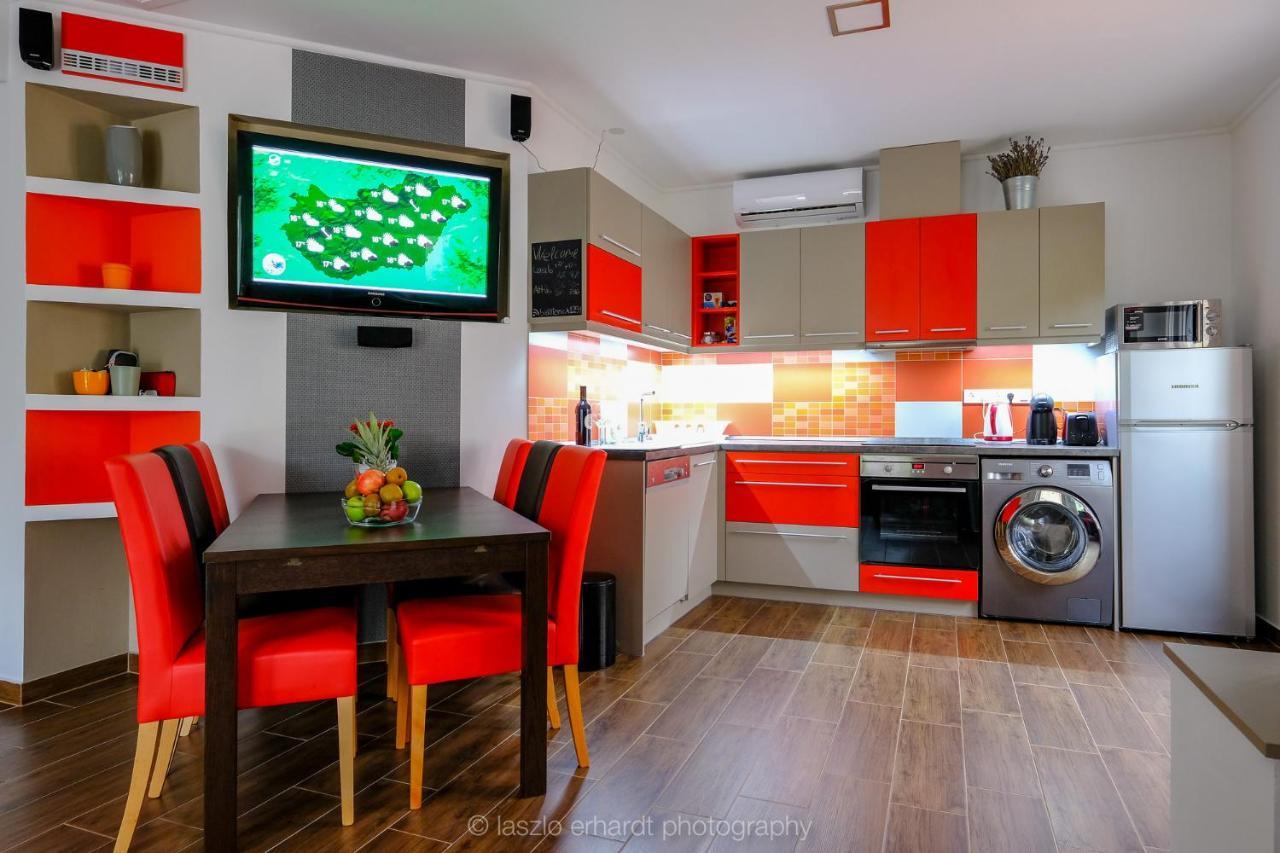 Ciprus Porta Apartmanok Balatonkenese Exteriör bild