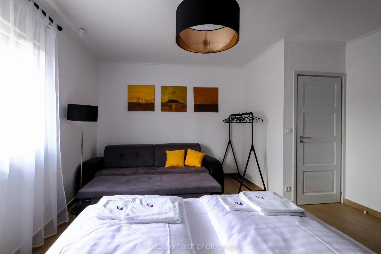 Ciprus Porta Apartmanok Balatonkenese Exteriör bild